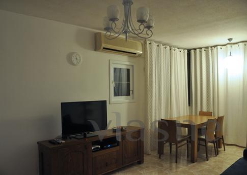 Three-room apartment is located in a house on the Mediterran